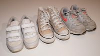 Kinder Schuhe Jungen Gr. 29/30/31 (3 Paar - Nike Air Max, Chucks) München - Au-Haidhausen Vorschau