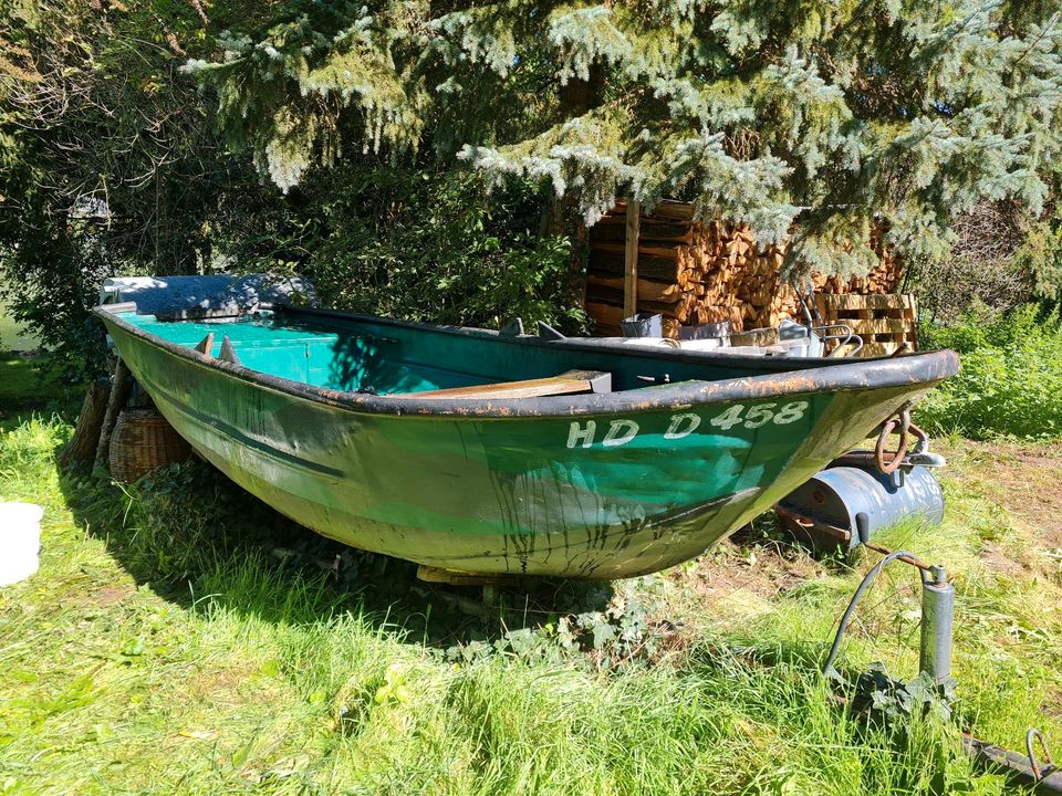 Stahlnachen Ruderboot aus der Schottelwerft in Neckargemünd