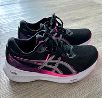 Laufschuhe Asics Gel Kayano schwarz/pink Gr. 38 Hessen - Gießen Vorschau