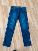 Blaue Jeanshose von Esprit Slim Größe W32/L32 Rheinland-Pfalz - Oppenheim Vorschau