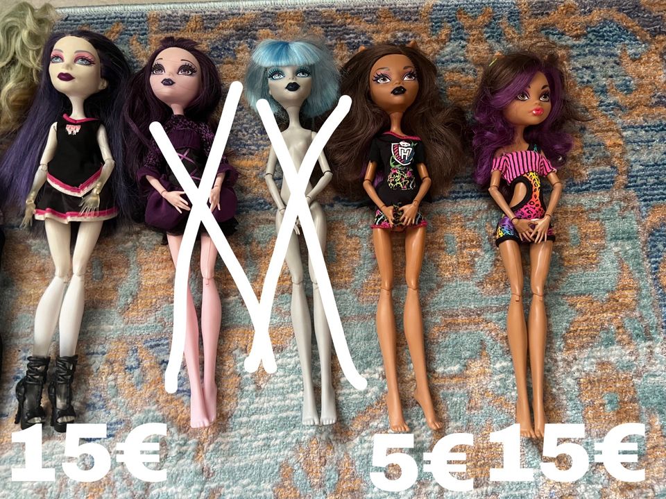 Monster high Puppen in Minden