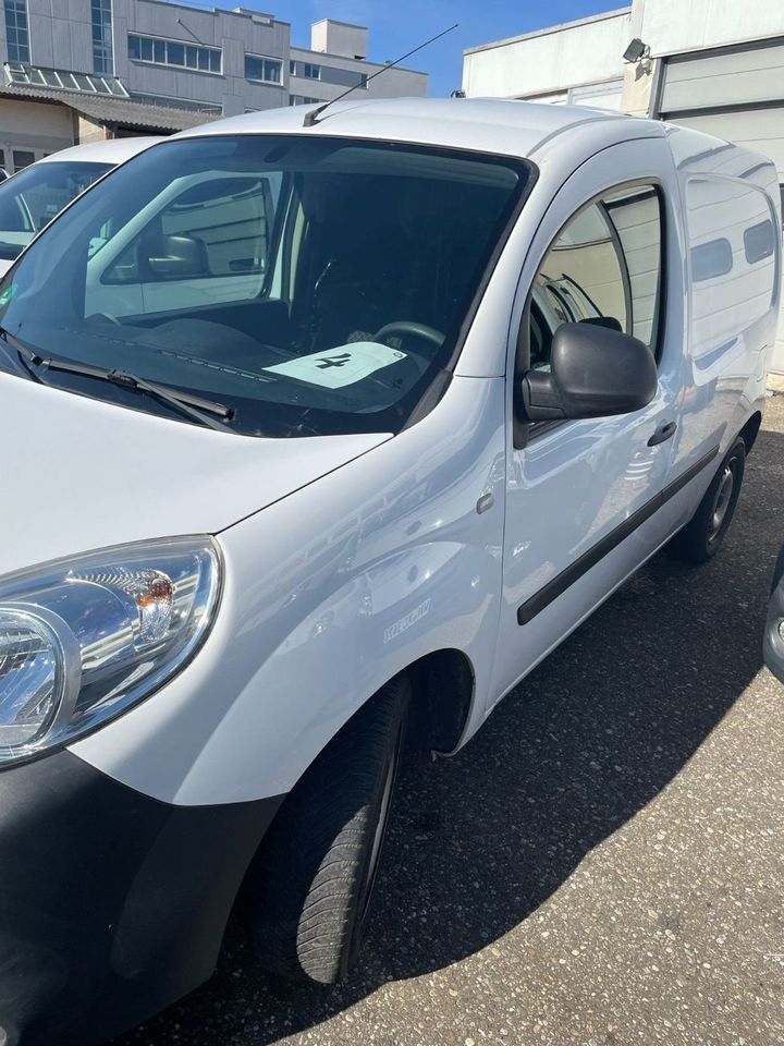 RENAULT KANGOO Preis: 7500 € Brutto, 6075€ Netto in Kernen im Remstal