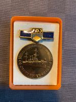 DDR Abzeichen,Medaille,Orden, FDJ 60 Jahre Roter Oktober FDJ Mecklenburg-Vorpommern - Stralsund Vorschau