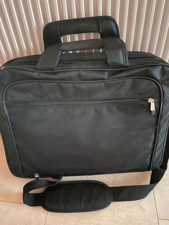 Dell Laptoptasche, Top Zustand, 46x34 cm in Alzenau