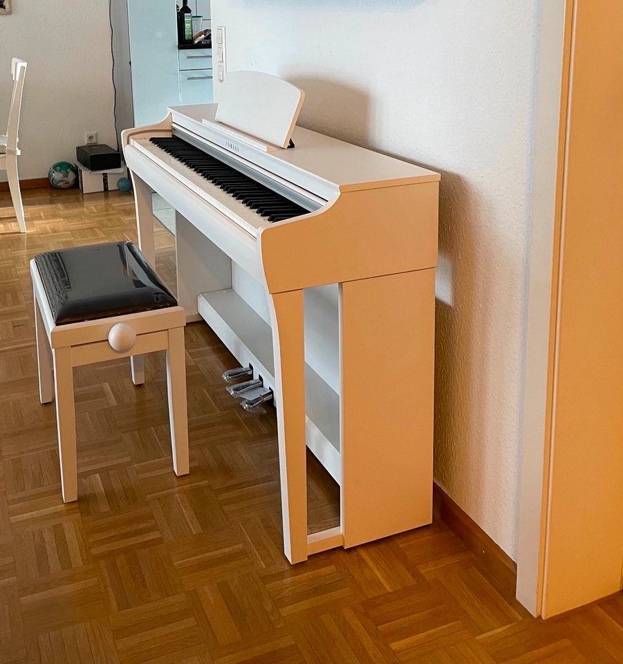 Yamaha Kawai Epiano Digitalpiano Clavinova mieten ausprobieren in Erlangen