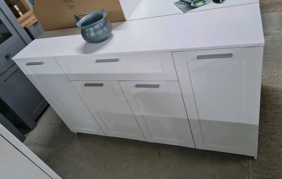 Sideboard  Kommode Anrichte IBIZA Versand Bühne in Borgentreich