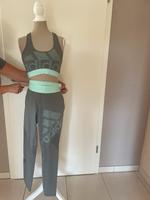 Adidas Damen Sport-Set Legging und Top Gr. S Saarland - Bexbach Vorschau