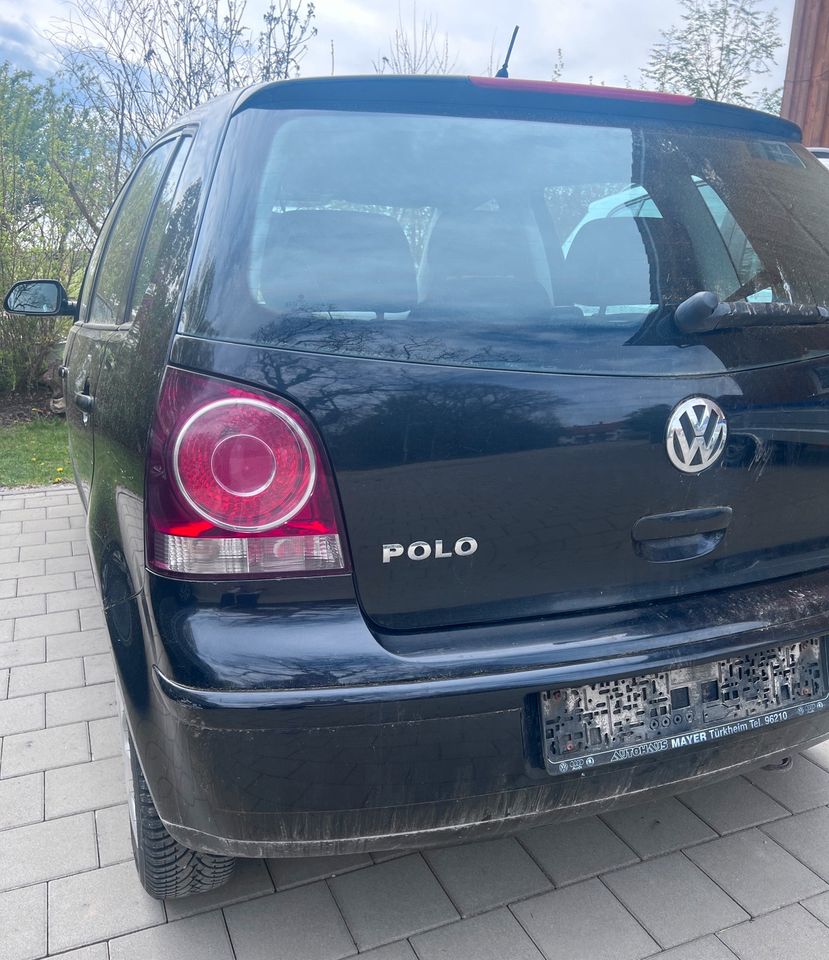 Volkswagen Polo 1.2 united TÜV NEU 44kW wenig Kilometer in Jengen
