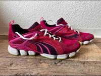 Puma Damen Hallen Schuhe Fitness Aerobic Sneaker Gr.40 1/2 Sachsen - Kamenz Vorschau