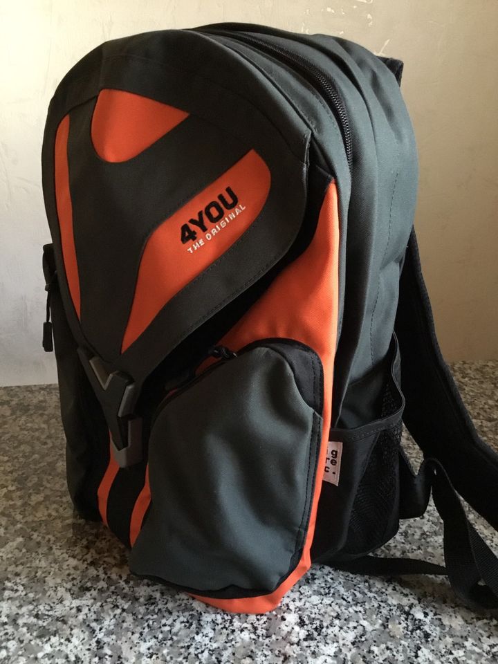 4 You Schulrucksack/Freizeitrucksack! 89,-€ Neupreis in Frankenthal (Pfalz)