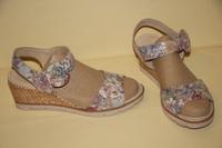 Plateau Sandalen GABOR COMFORT Gr. 39 echtes Leder Neuwertig bunt Niedersachsen - Jork Vorschau