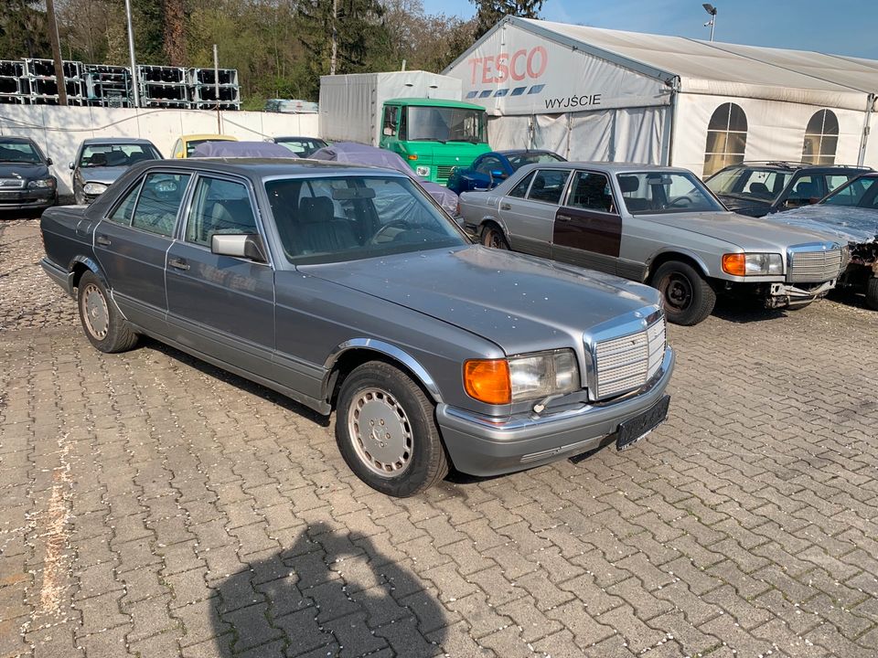 Mercedes W126 S Klasse Ersatzteile 2 Serie SCHLACHTFEST KFZ TEILE in Köln Vogelsang