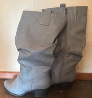 Graue Stiefel - Größe 39 Bayern - Egenhofen Vorschau