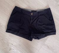 Schwarze Shorts /kurze Hose (Größe 38) Thüringen - Ichtershausen Vorschau