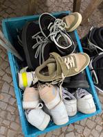 Diverse Schuhe Vans New Balance Kappa Adidas Berlin - Pankow Vorschau