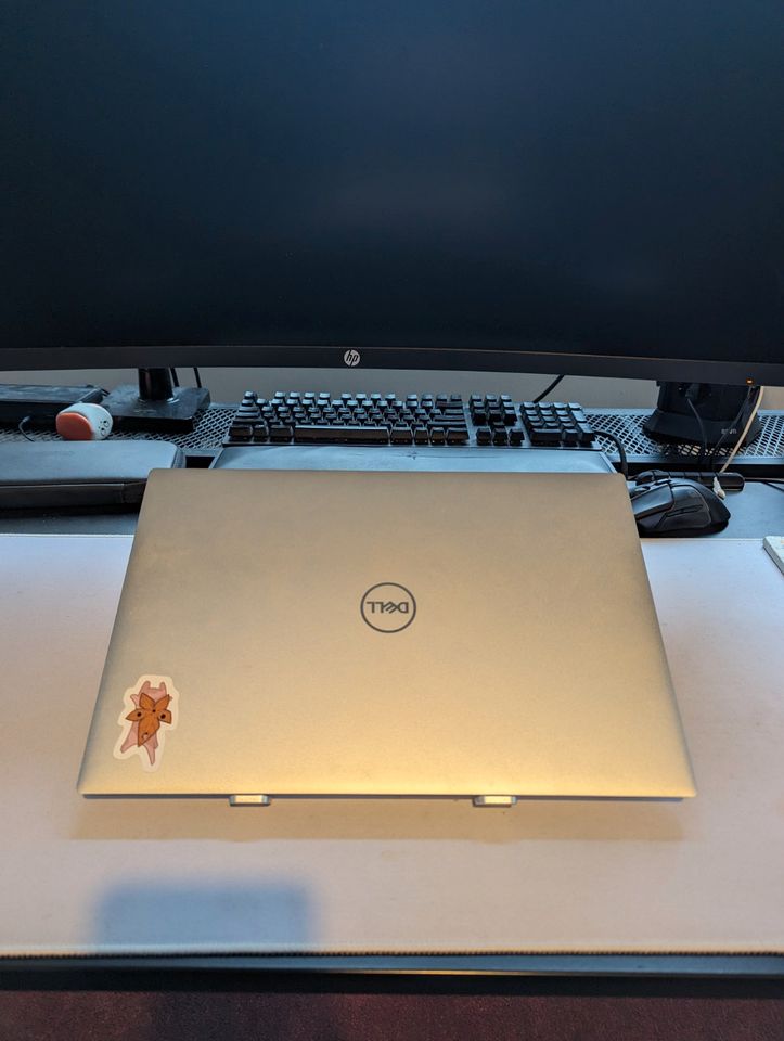 Dell XPS 15 9510 (4K Touch - 16GB Ram - 1TB SSD - i7) in Berlin