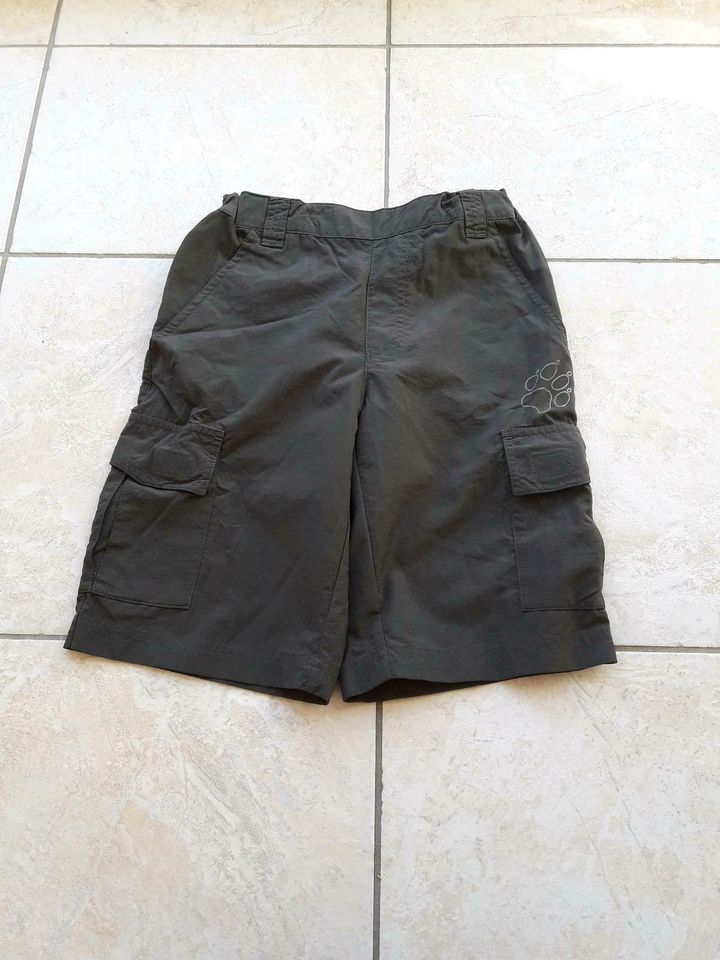 Jack Wolfskin Outdoor Shorts 128 in Eckental 