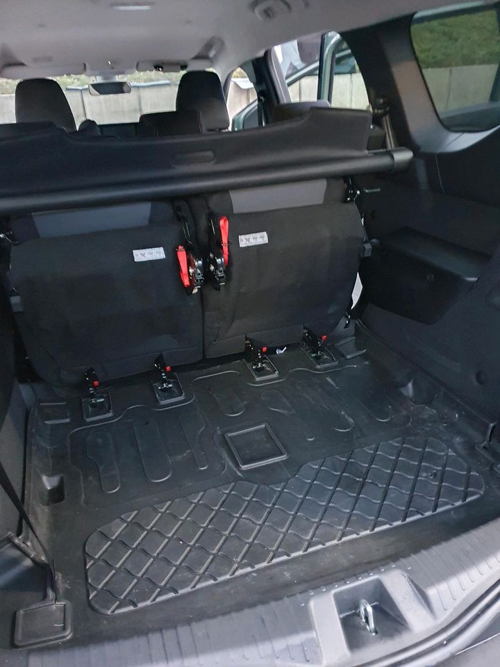 Dacia Jogger extreme + 7 sitzer in Bergneustadt