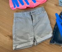 Shorts / Jeansshorts  Gr. 140 Mädchen Ludwigslust - Landkreis - Grabow Vorschau