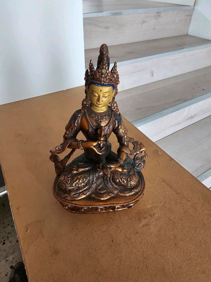 Bronzefigur Indien in Wörth am Rhein