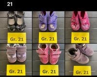 Mädchen Schuhe Größe 21 Hausschuhe Sneaker Nordrhein-Westfalen - Grevenbroich Vorschau