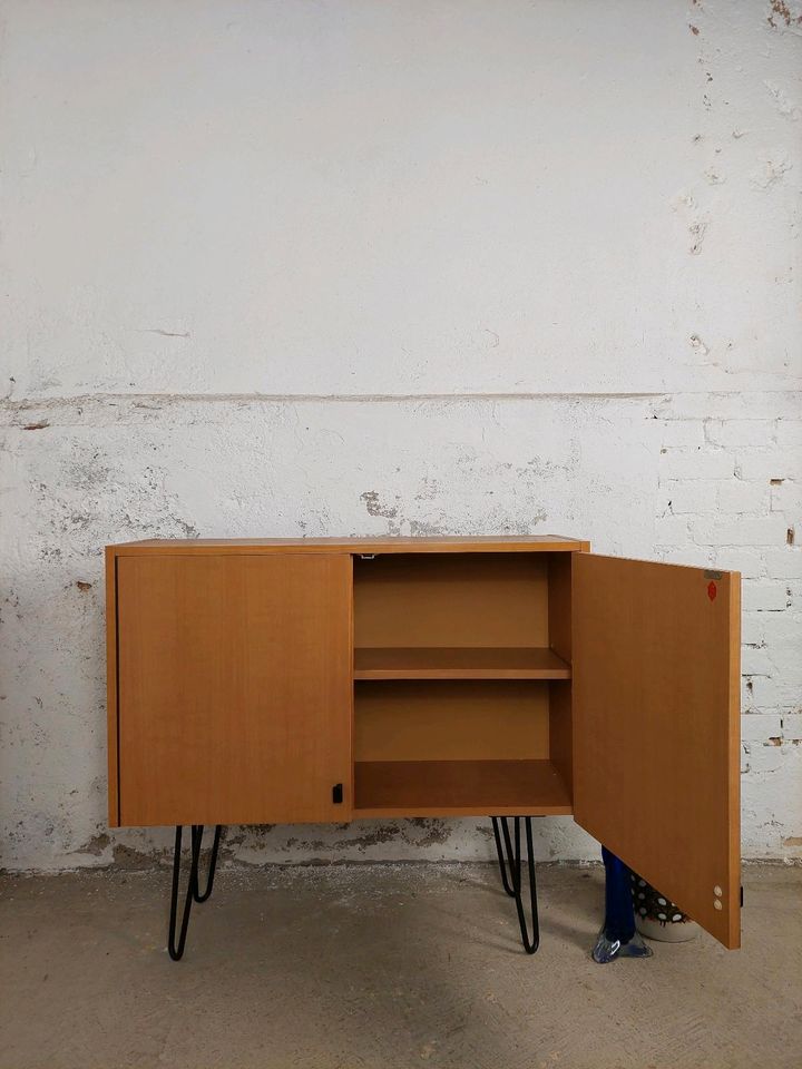 Vintage Kommode Holzschrank Sideboard 60er 70er DDR Retro in Leipzig