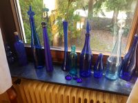 Flaschen blau Glas Deko Niedersachsen - Brackel Vorschau