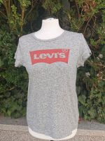 Levi's klassisches T-Shirt grau rot Gr.M Bayern - Ebermannstadt Vorschau