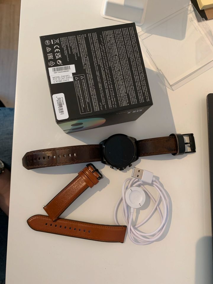 Fossil Herren Smartwatch in Wilnsdorf