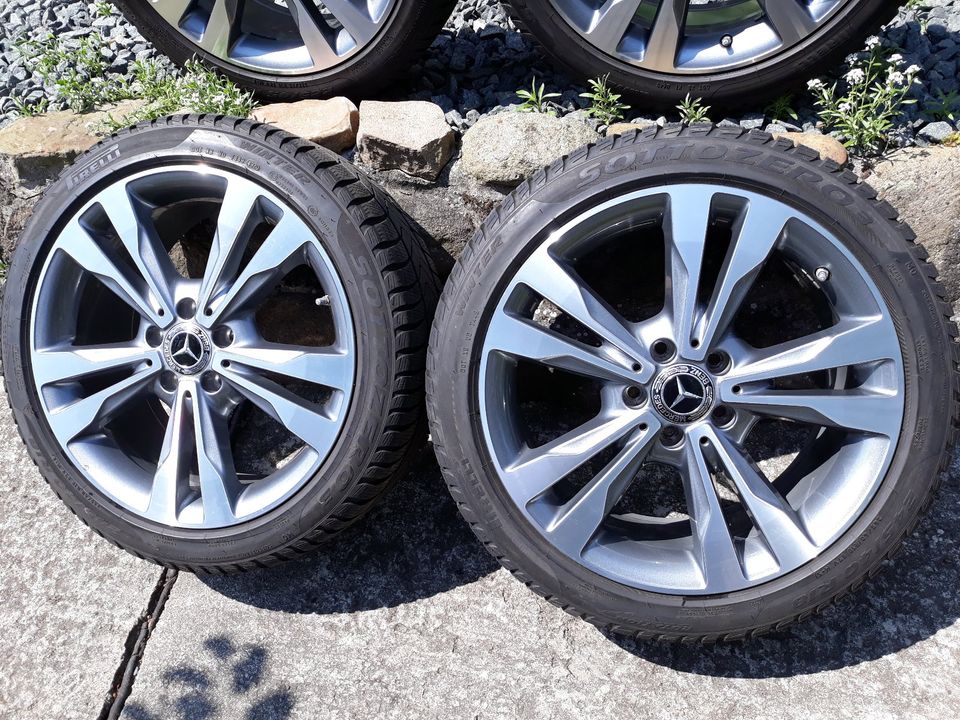 4x original Mercedes C Klasse 205 18zoll Winterräder Pirelli 2020 in Wolfsburg