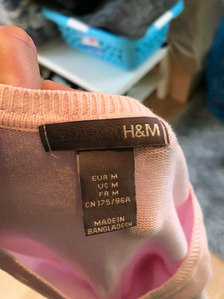 MÄNNER PULLOVER H&M NEUWERTIG in Aachen