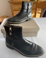 Cox Damen Stiefelette Größe 39 Schwarz-Gold Nordrhein-Westfalen - Dinslaken Vorschau