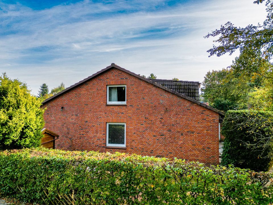 Beste Lage für die Familie - Reihenendhaus in der Moorwegsiedlung in Wedel