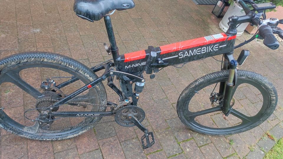 SameBike LO 26 E- Mountainbiker in Warnau b Nettelsee