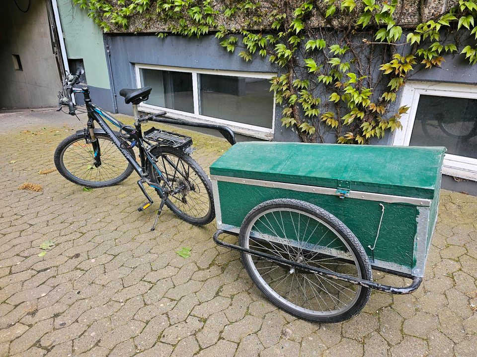 Fahrrad mit Anhänger in Hannover