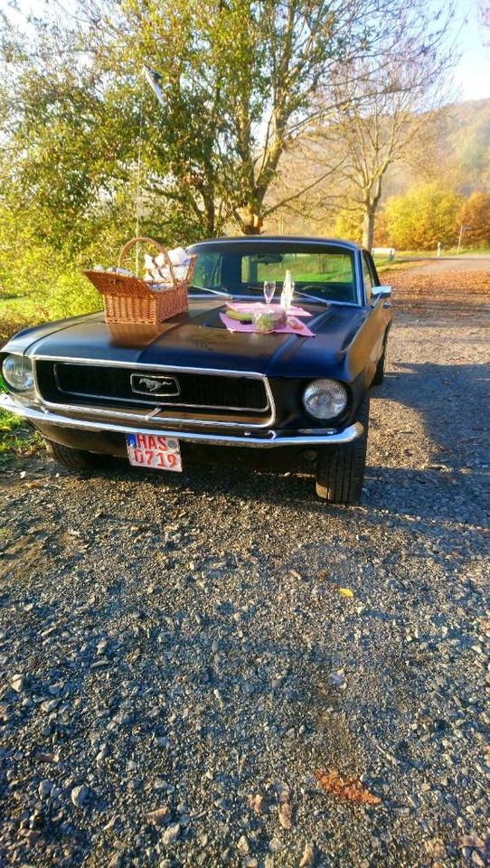 Roadtrip Mustang V8 zum Selbstfahren in Hofheim Unterfr.