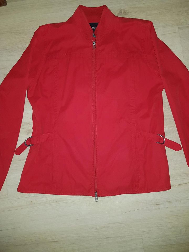 Tchibo TCM Damen Jacke 40/42 rot Sommerjacke in Baden-Württemberg -  Höpfingen | eBay Kleinanzeigen ist jetzt Kleinanzeigen