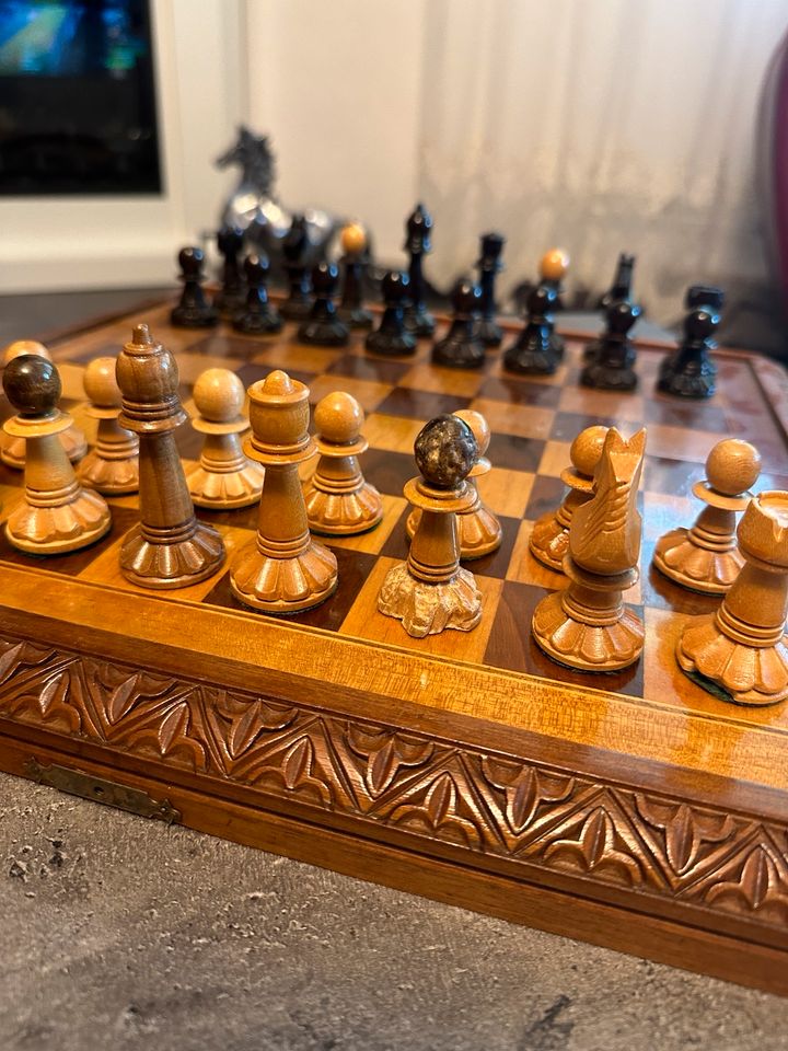 Schachspiel Schachbrett Schach Schachfiguren, Alt und Antik in Hamburg