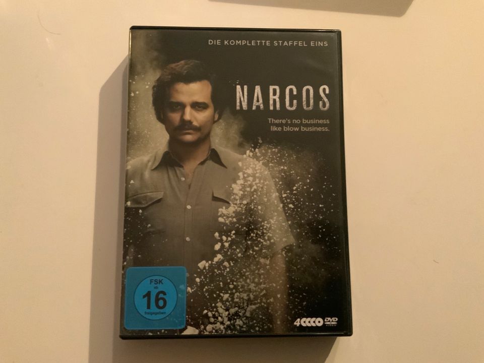 DVD / NARCOS - die komplette Staffel 1 in Ladenburg