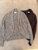 H&M Strickjacken 2 Stück schwarz/ weiß Gr. XS Hessen - Korbach Vorschau