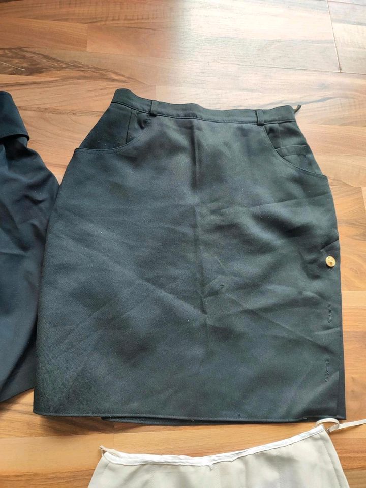 Damen Business Kleiderpaket Röcke Blazer Bluse 34 36 Xs S orsay in Düsseldorf