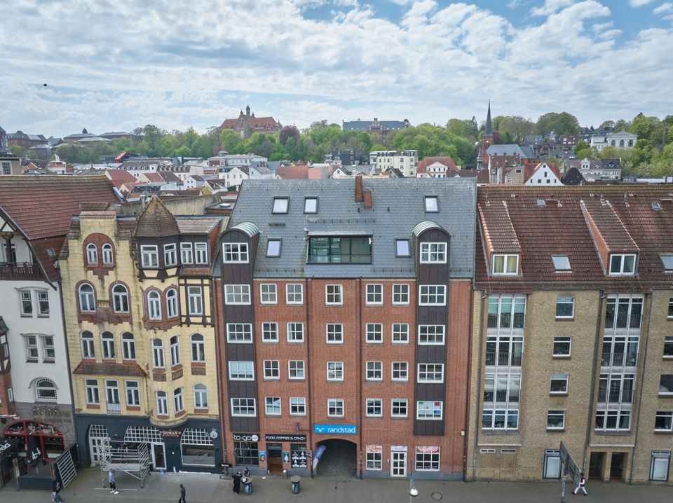 Wohn- und Geschäftshaus an der Flensburger Hafenspitze! in Flensburg