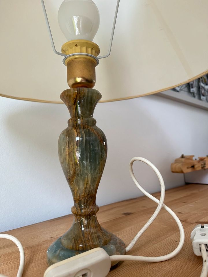 Lampe Tischleuchte Onyx Marmor 60er 70er Vintage sehr schön in Rottweil