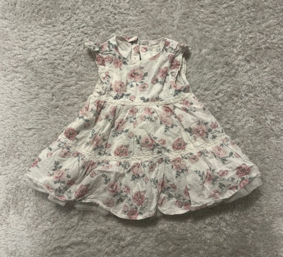 Blumenkleid Baby Gr. 68 in Wittlich