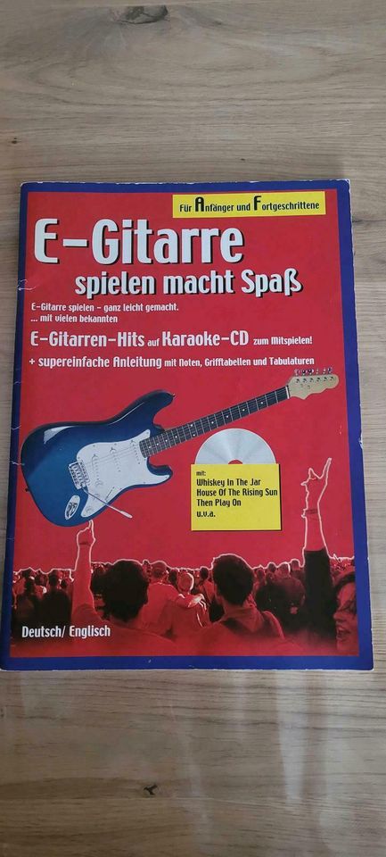 E-gitarre lernbuch deutsch-englisch in Ansbach