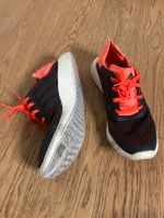 Adidas Pure Boost Running Laufschuhe B34870 Gr. 43 1/3 München - Bogenhausen Vorschau