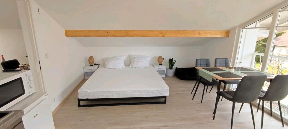 1,5 Zimmer Wohnung (möbliert) befristet ab April in Peißenberg