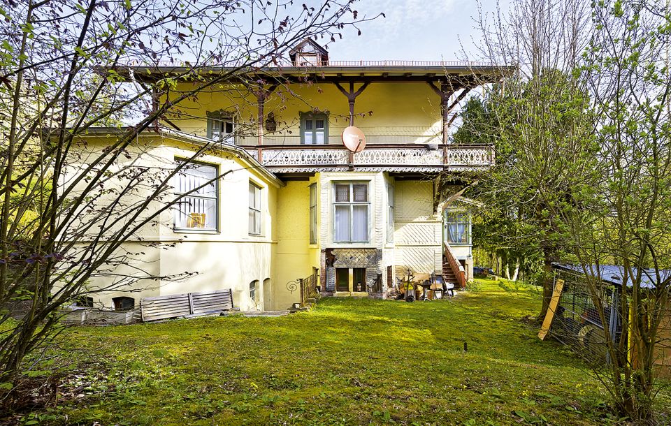 AUKTION: Denkmalgeschützte Villa im Südviertel von Eisenach in Eisenach