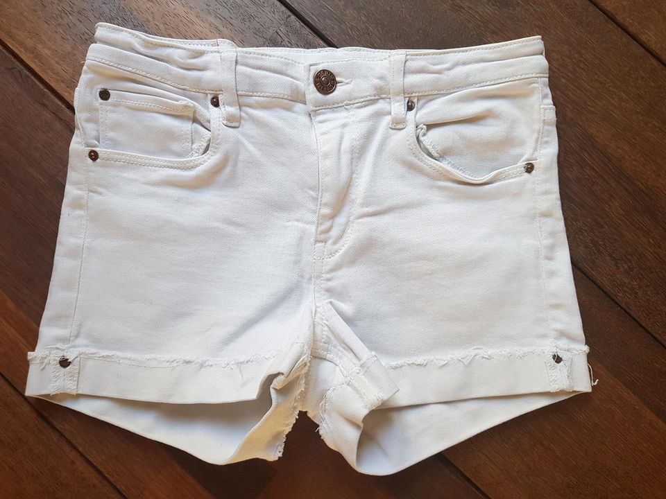 H&M weiße Jeans Shorts kurze Hose Gr. 152 in Vreden
