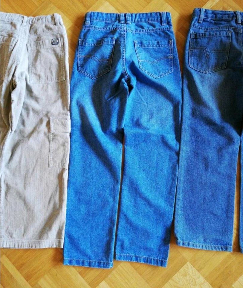 Cordhose Jeans Hose Yigga Größe 134 Tom Tino 134-140 Gummiband in Wehrheim